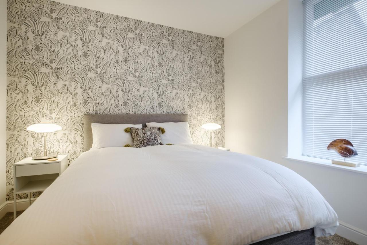 Flat 2, The Old Antiques Warehouse - Free Off-Site Health Club Access With Pool, Sauna, Steam Room & Gym Bowness-on-Windermere Ngoại thất bức ảnh